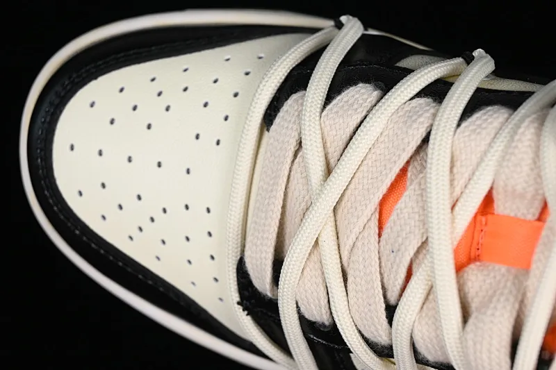 All Categories Nk SB Dunk Series Nk SB Dunk Low Low-top sneakers Customized large box Nk Dunk Low "Miami Hurricanes" Space Exploration Star Trek Customized version of deconstructed straps Retro distressed low-top sneakers DD1391-300